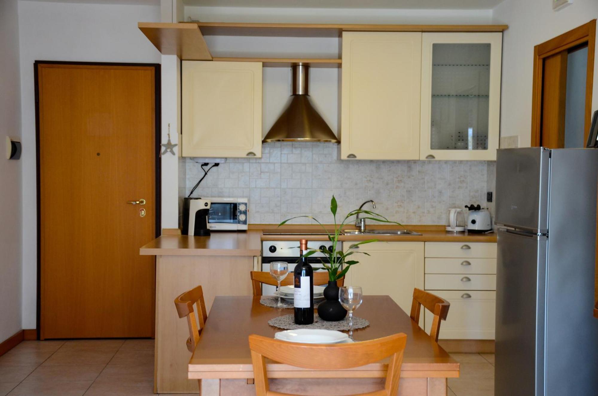 Apartment Peler13 Con Balcone E Parcheggio *